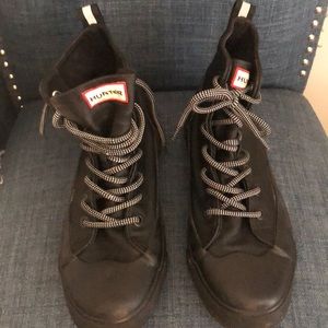 Hunter hiking boot size 8.5
